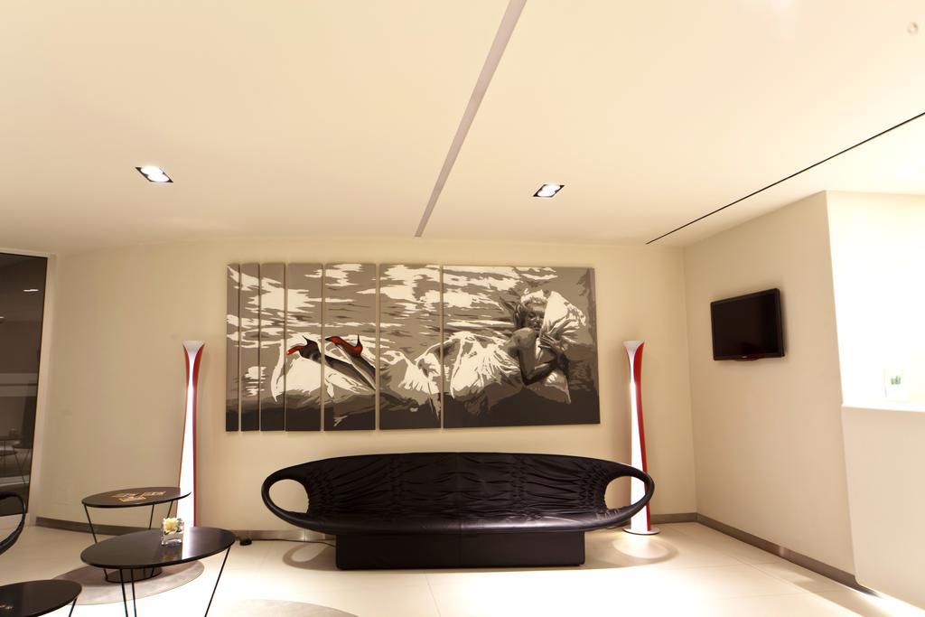Albergo Dei Laghi Turate Luaran gambar